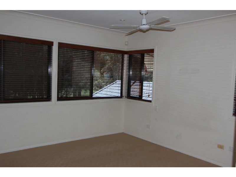 29 Ballybunyon Crescent, Hope Island QLD 4212