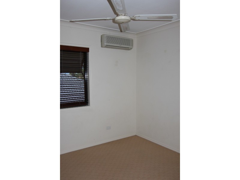 29 Ballybunyon Crescent, Hope Island QLD 4212