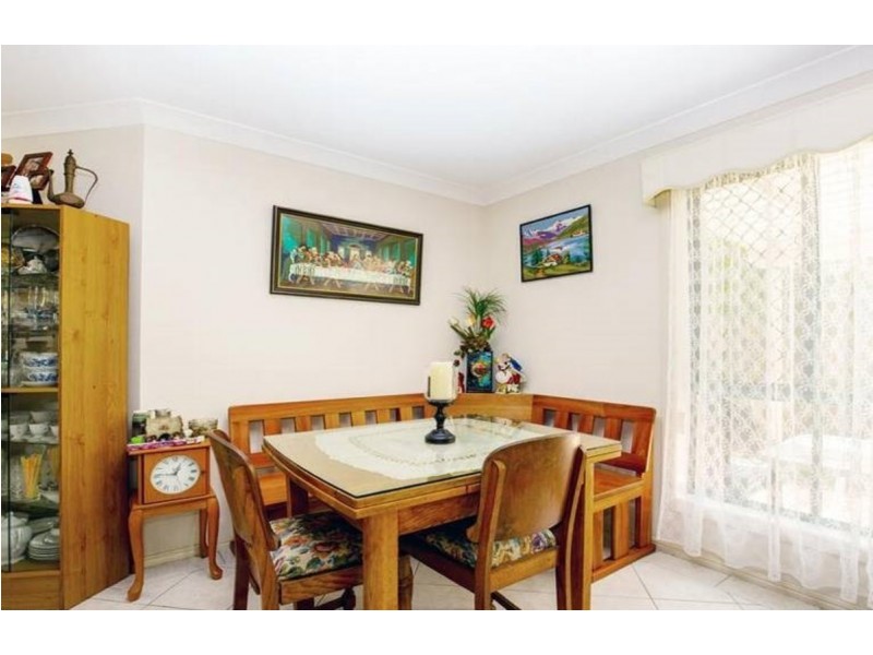 6 Thyme Court, Runaway Bay QLD 4216