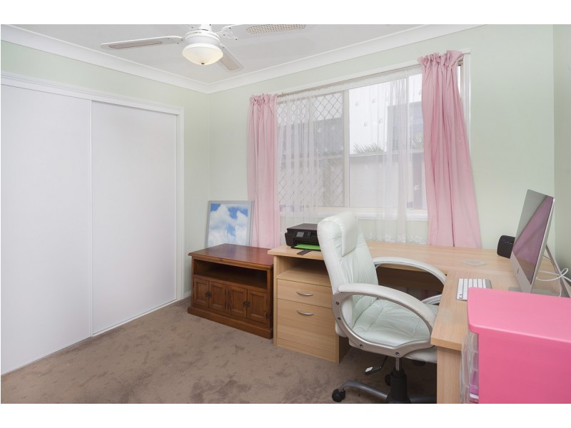 1/12 Rouen Avenue, Paradise Point QLD 4216