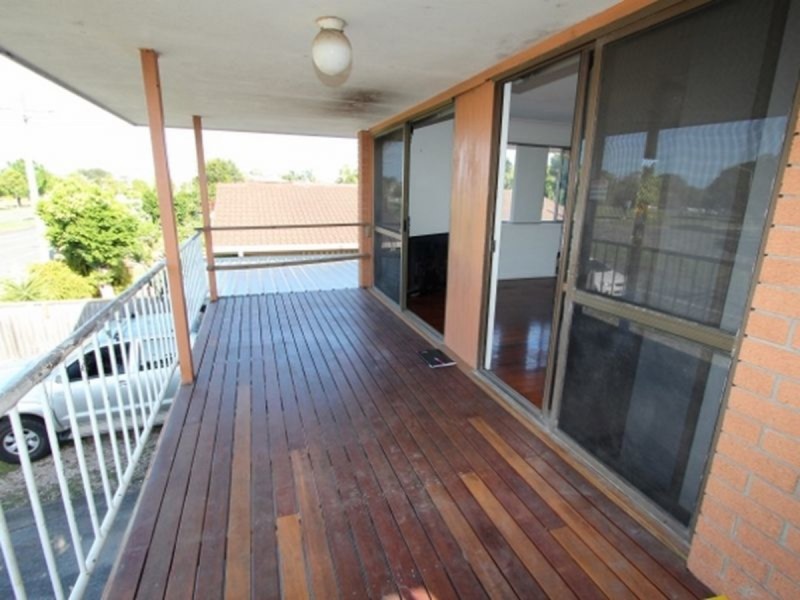 56 Abalone Avenue, Paradise Point QLD 4216