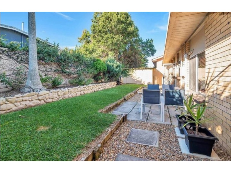 9 Louise Street, Southport QLD 4215