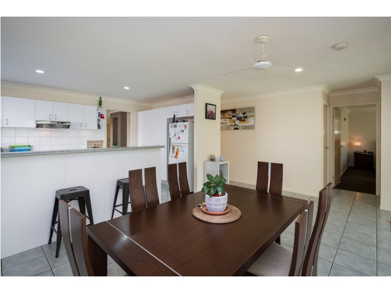 6 Orion Court, Molendinar QLD 4214