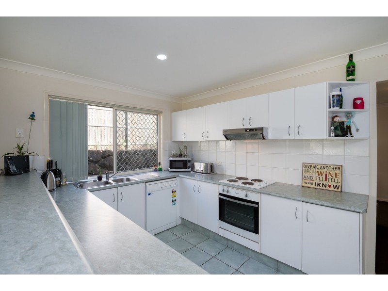 6 Orion Court, Molendinar QLD 4214