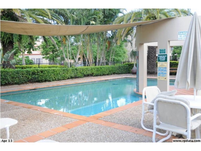 30/23 Santa Barbara Road, Hope Island QLD 4212