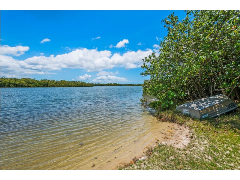 279/125 Hansford Road, Coombabah QLD 4216