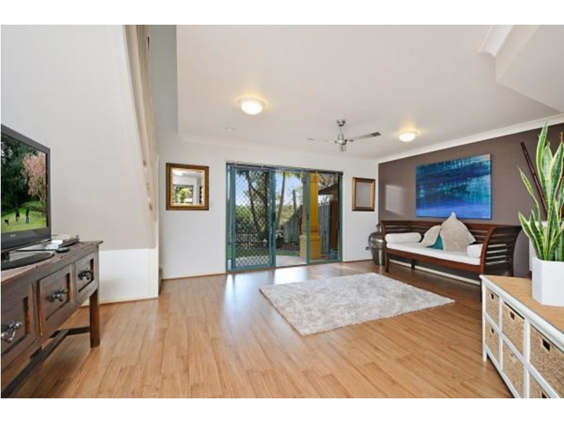 279/125 Hansford Road, Coombabah QLD 4216