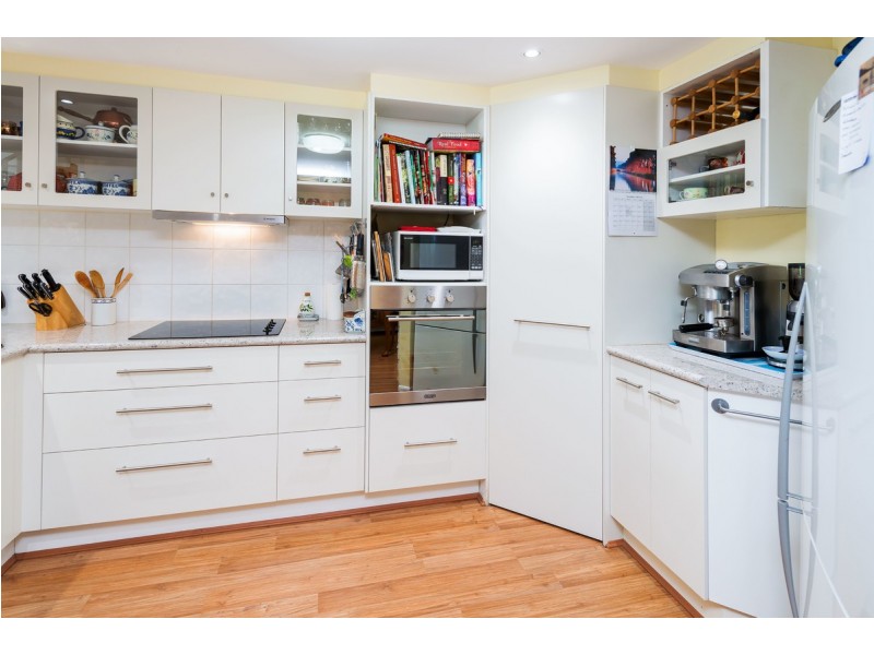 279/125 Hansford Road, Coombabah QLD 4216