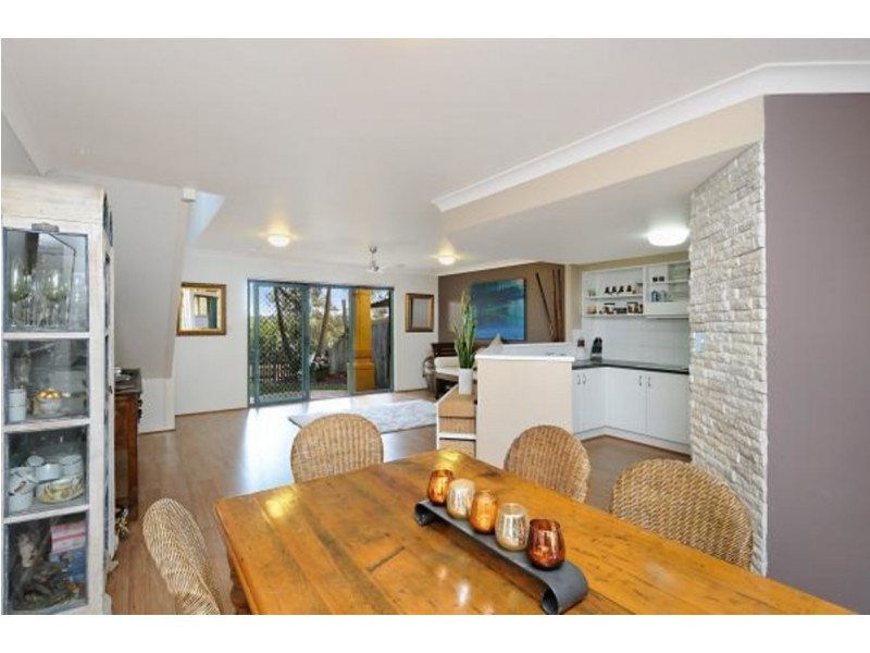 279/125 Hansford Road, Coombabah QLD 4216