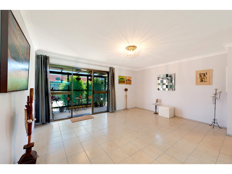 1/110 Oxley Drive, Paradise Point QLD 4216