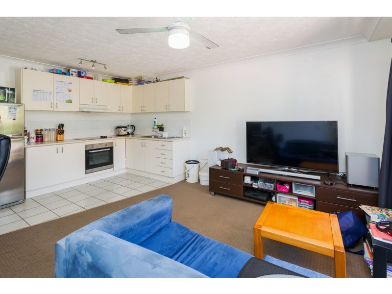 6/5 Lloyd Street, Southport QLD 4215