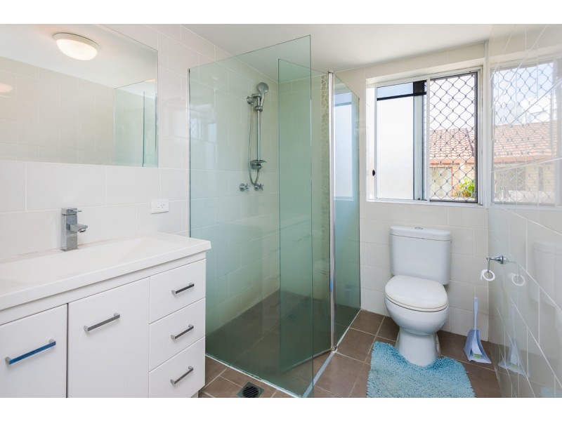 6/5 Lloyd Street, Southport QLD 4215