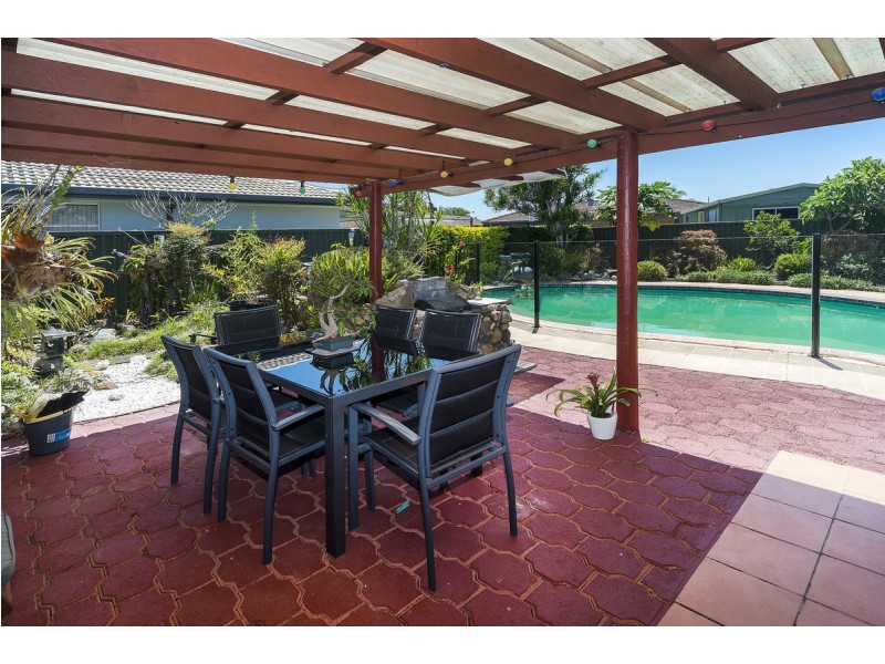 19 Burrendong Road, Coombabah QLD 4216