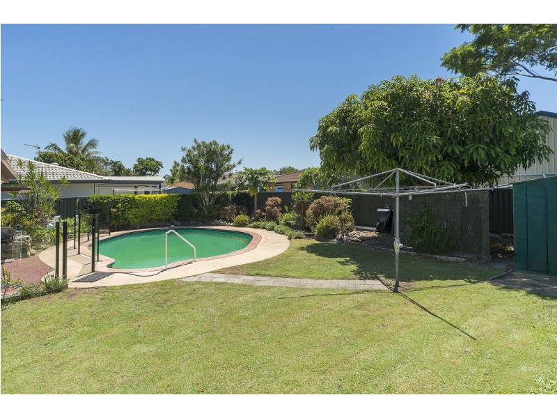 19 Burrendong Road, Coombabah QLD 4216