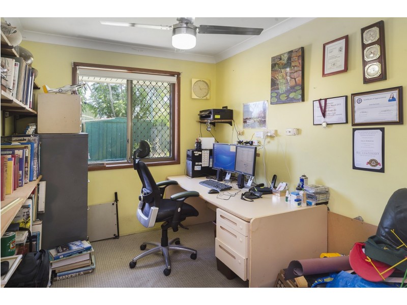 19 Burrendong Road, Coombabah QLD 4216