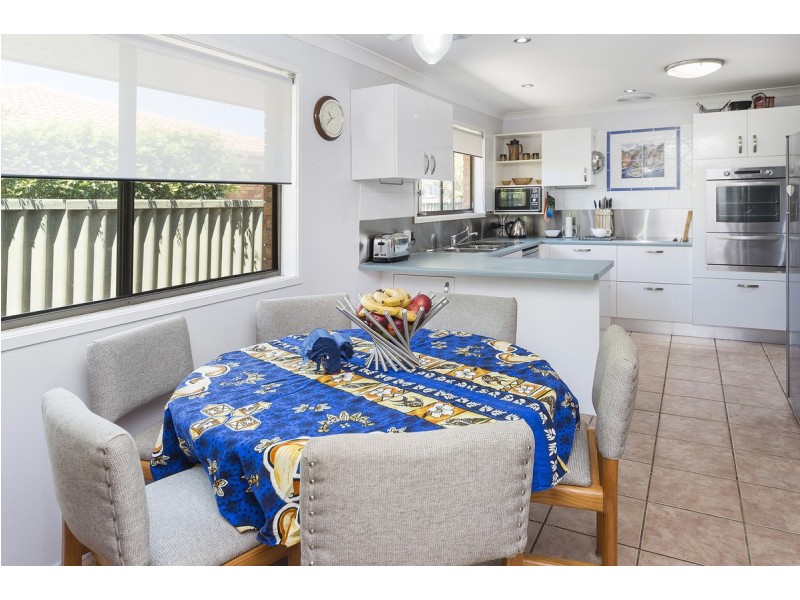 19 Burrendong Road, Coombabah QLD 4216