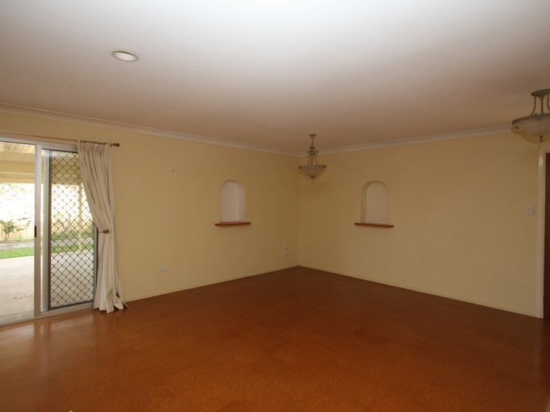 4 Mulkarra, Biggera Waters QLD 4216