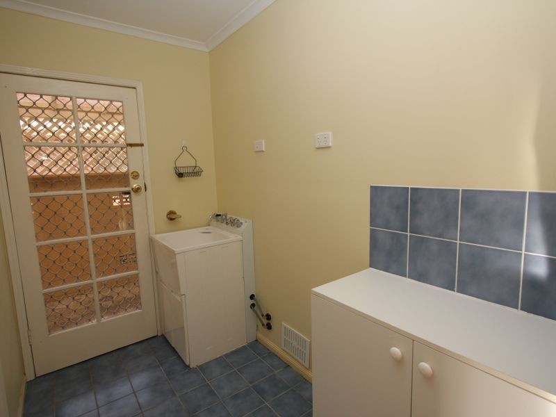 4 Mulkarra, Biggera Waters QLD 4216