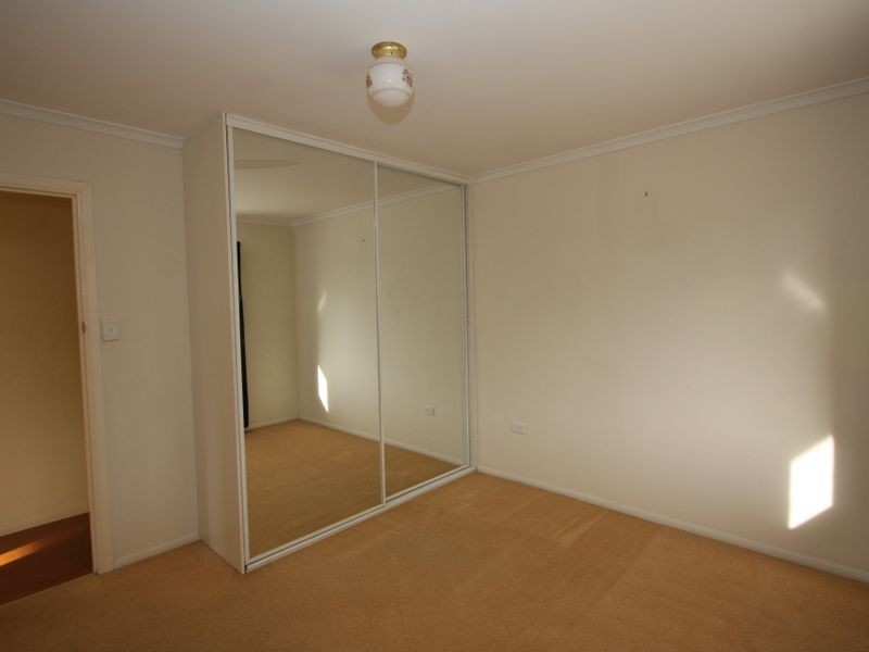 4 Mulkarra, Biggera Waters QLD 4216