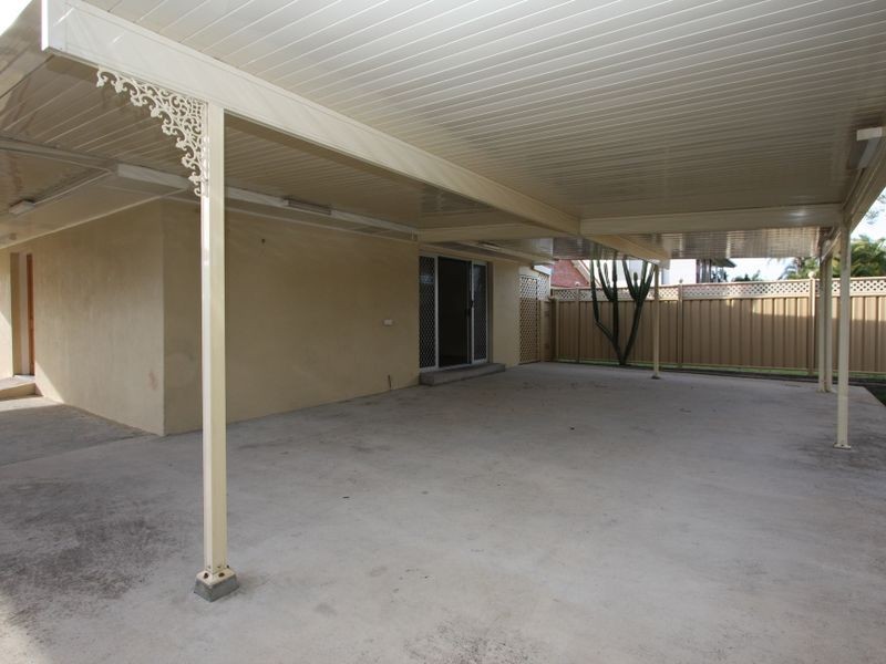 4 Mulkarra, Biggera Waters QLD 4216