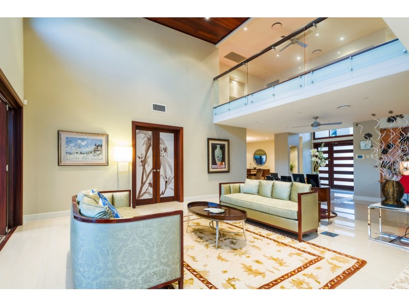 8088 Riverside Drive, Sanctuary Cove QLD 4212