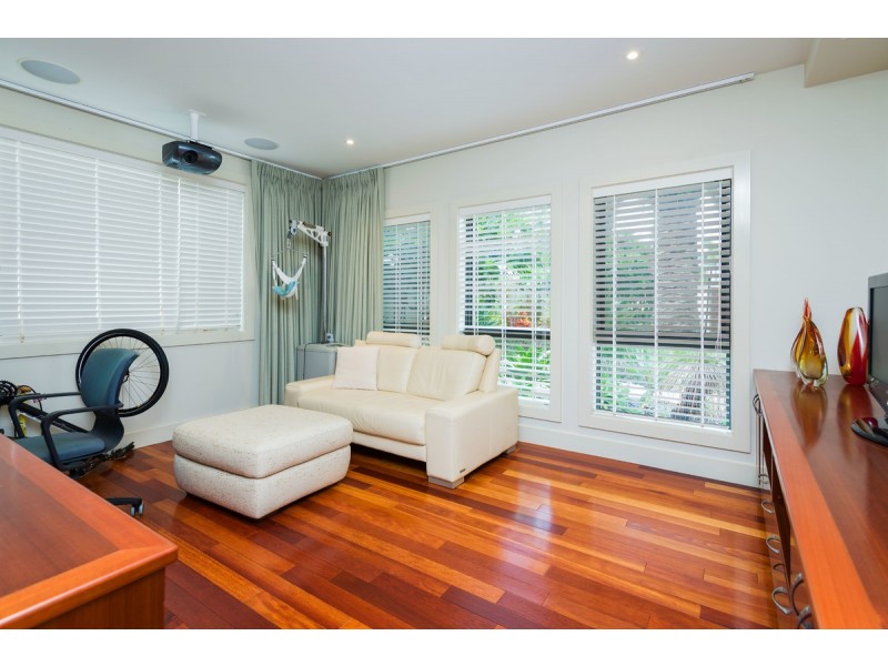 8088 Riverside Drive, Sanctuary Cove QLD 4212