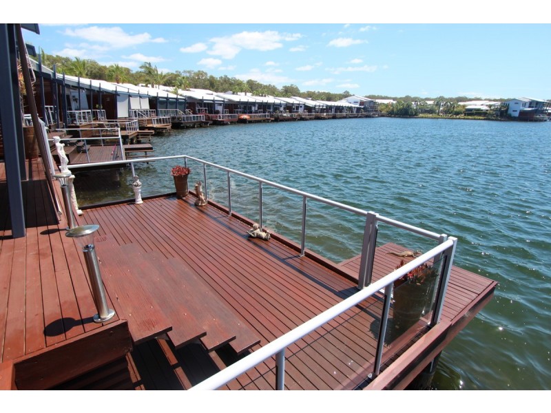 40/181 Lae Drive, Coombabah QLD 4216