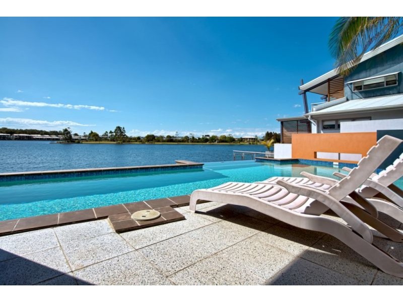 40/181 Lae Drive, Coombabah QLD 4216