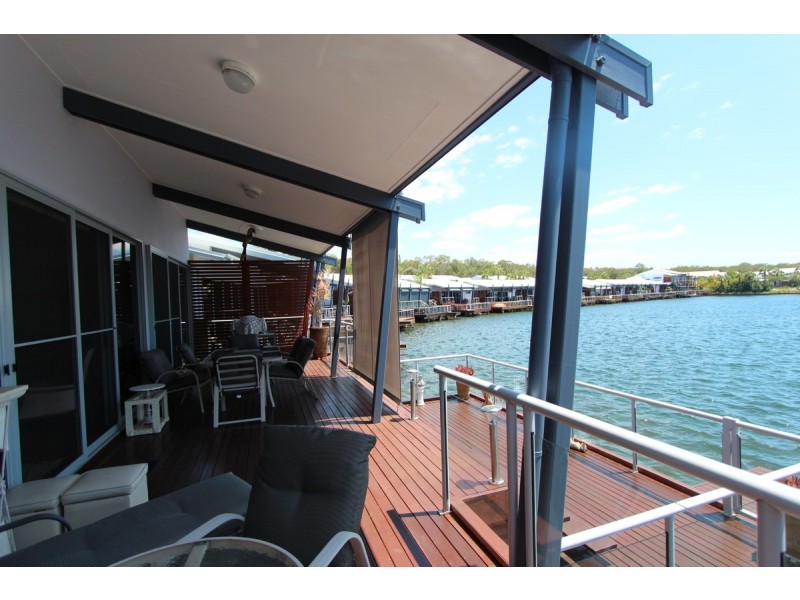 40/181 Lae Drive, Coombabah QLD 4216