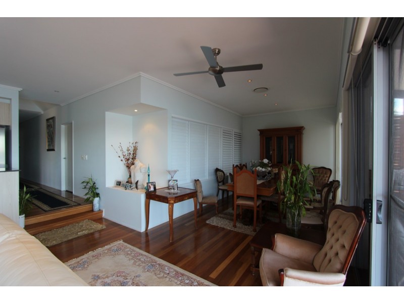 40/181 Lae Drive, Coombabah QLD 4216