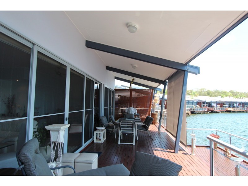 40/181 Lae Drive, Coombabah QLD 4216