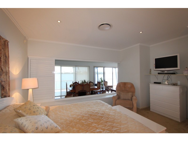 40/181 Lae Drive, Coombabah QLD 4216