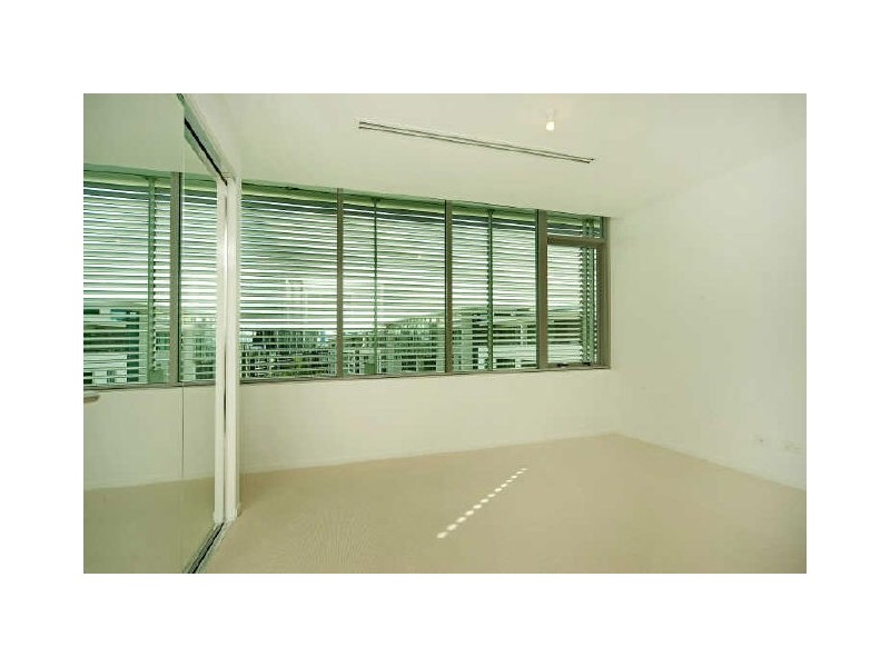 Paradise Point QLD 4216