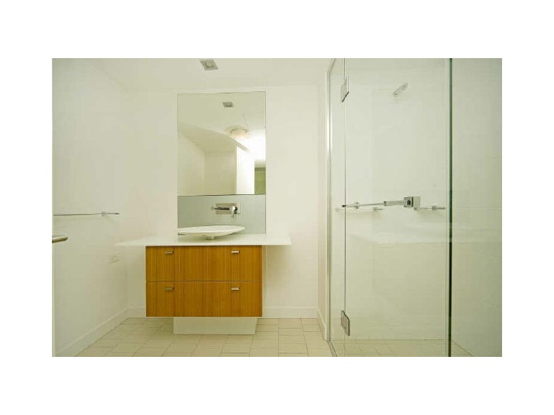 Paradise Point QLD 4216