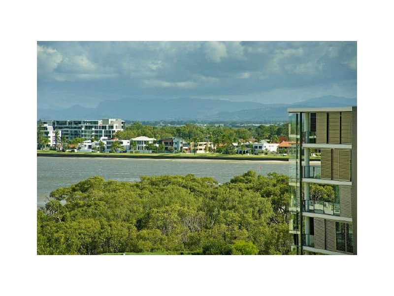 Paradise Point QLD 4216