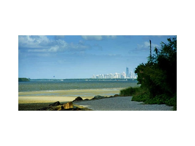 Paradise Point QLD 4216