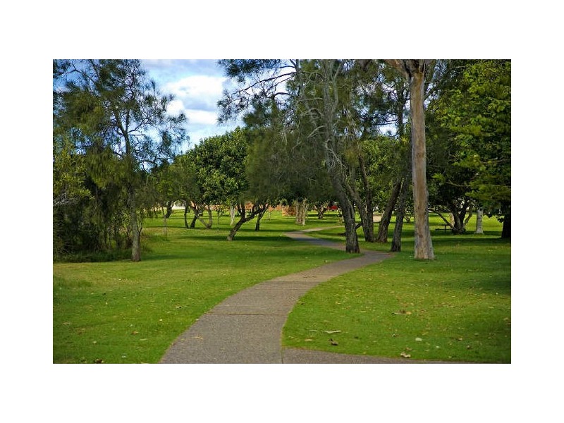 Paradise Point QLD 4216