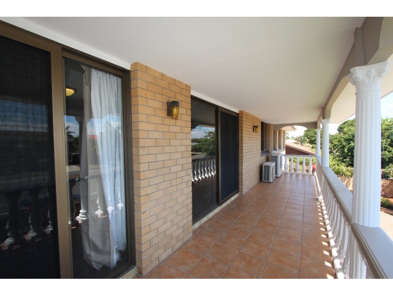 58 Abalone Avenue, Paradise Point QLD 4216