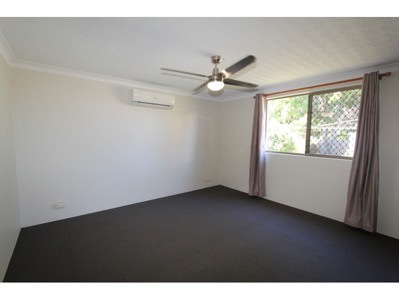 58 Abalone Avenue, Paradise Point QLD 4216