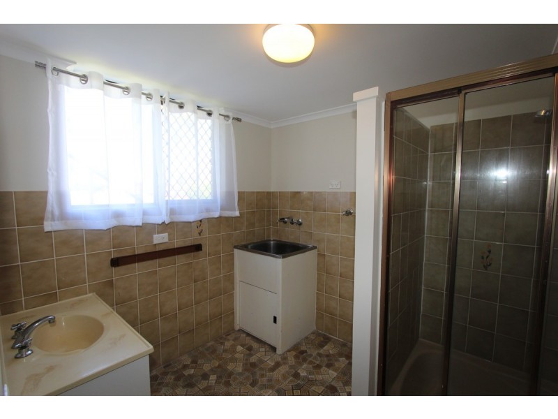 58 Abalone Avenue, Paradise Point QLD 4216