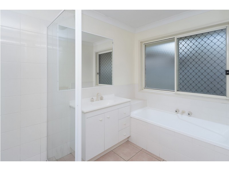 5 Wedgetail Lane, Nerang QLD 4211