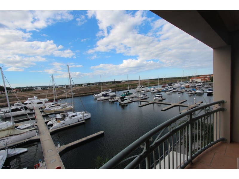 3027/56 John Lund Drive, Hope Island QLD 4212