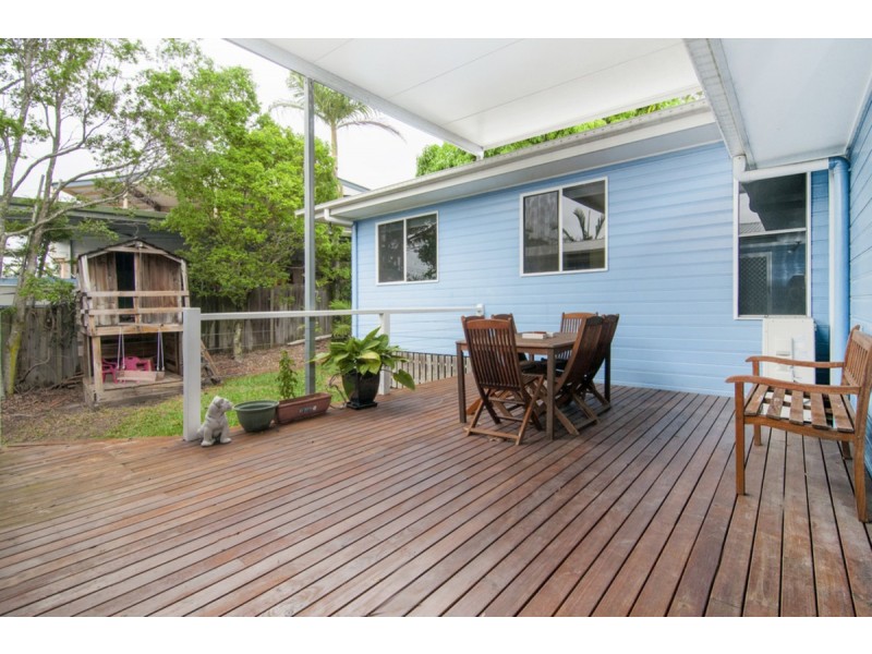 6 Akoonah Street, Hope Island QLD 4212