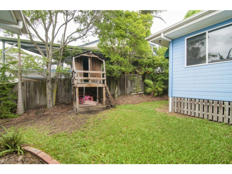 6 Akoonah Street, Hope Island QLD 4212