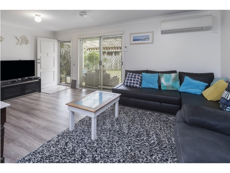 2/13 Brady Drive, Coombabah QLD 4216