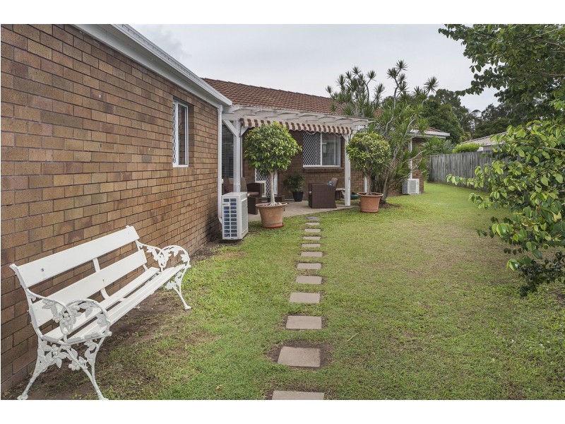 2/13 Brady Drive, Coombabah QLD 4216