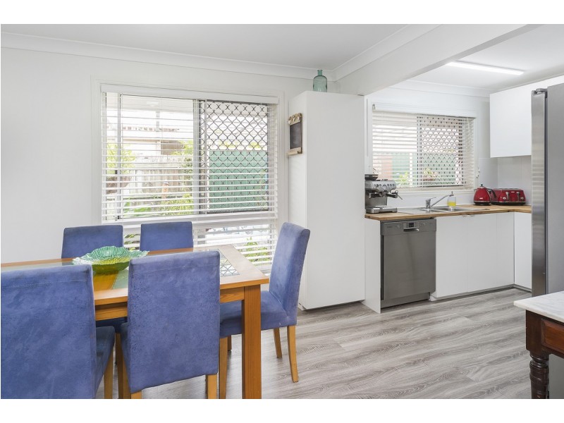 2/13 Brady Drive, Coombabah QLD 4216