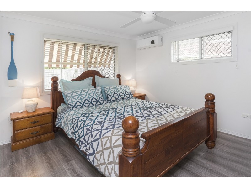 2/13 Brady Drive, Coombabah QLD 4216