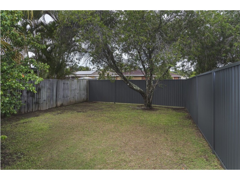 2/13 Brady Drive, Coombabah QLD 4216