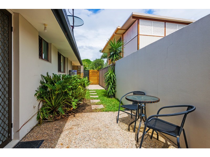 1/35 Donald Avenue, Paradise Point QLD 4216